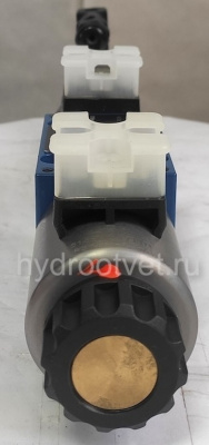 4WRE6W16-2X/G24K4/V - Пропорциональный распределитель с обратной связью по положению золотника без встроенной электроники Ду6, номинальный расход 16 л/мин, схема W
