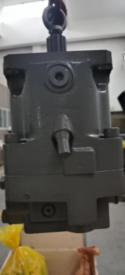 A11VO95LRS/10R-NSD12N00 - Насос аксиально-поршневой нереверсивный регулируемый с наклонной шайбой для незамкнутой гидросистемы, рабочий объем 95 см3, LRS = регулятор мощности с LS управлением, номинальное давление 350 бар, валS = шлицевой по ANSI B92.1a, 